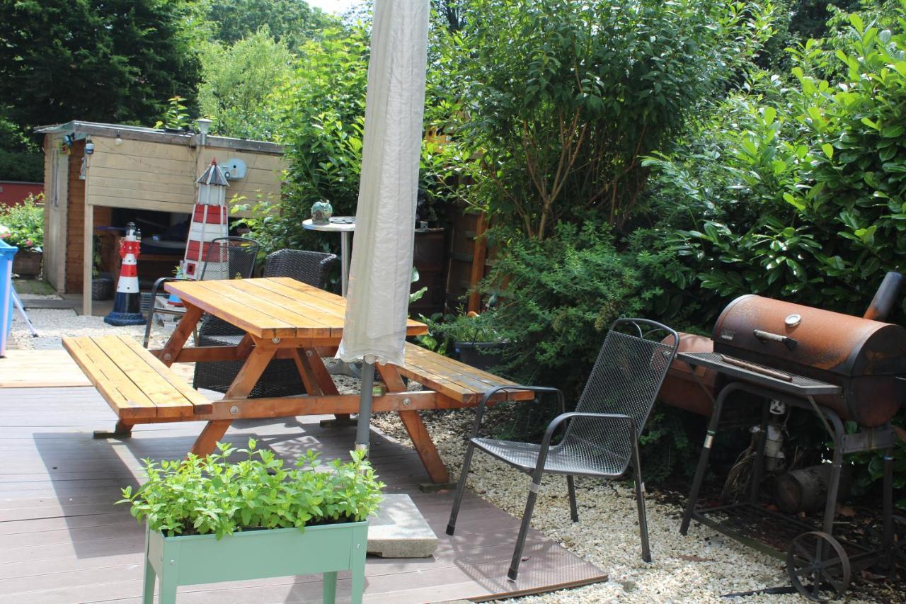 Gruener Blick Apartamento Witten Exterior foto