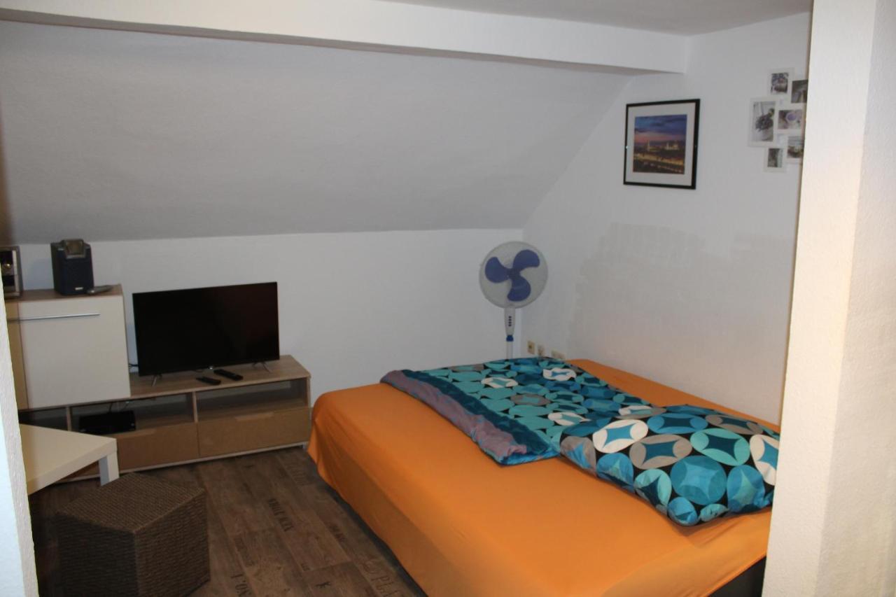 Gruener Blick Apartamento Witten Exterior foto